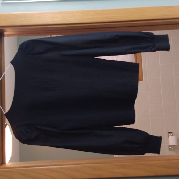 NATION LTD DELLA SMOCKED CBLACK COMBO TEE. SIZE MED - Picture 6 of 7